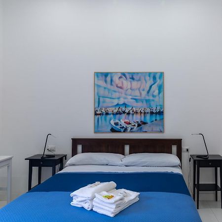 מלון נאפולי Il Vicoletto Del Castello מראה חיצוני תמונה